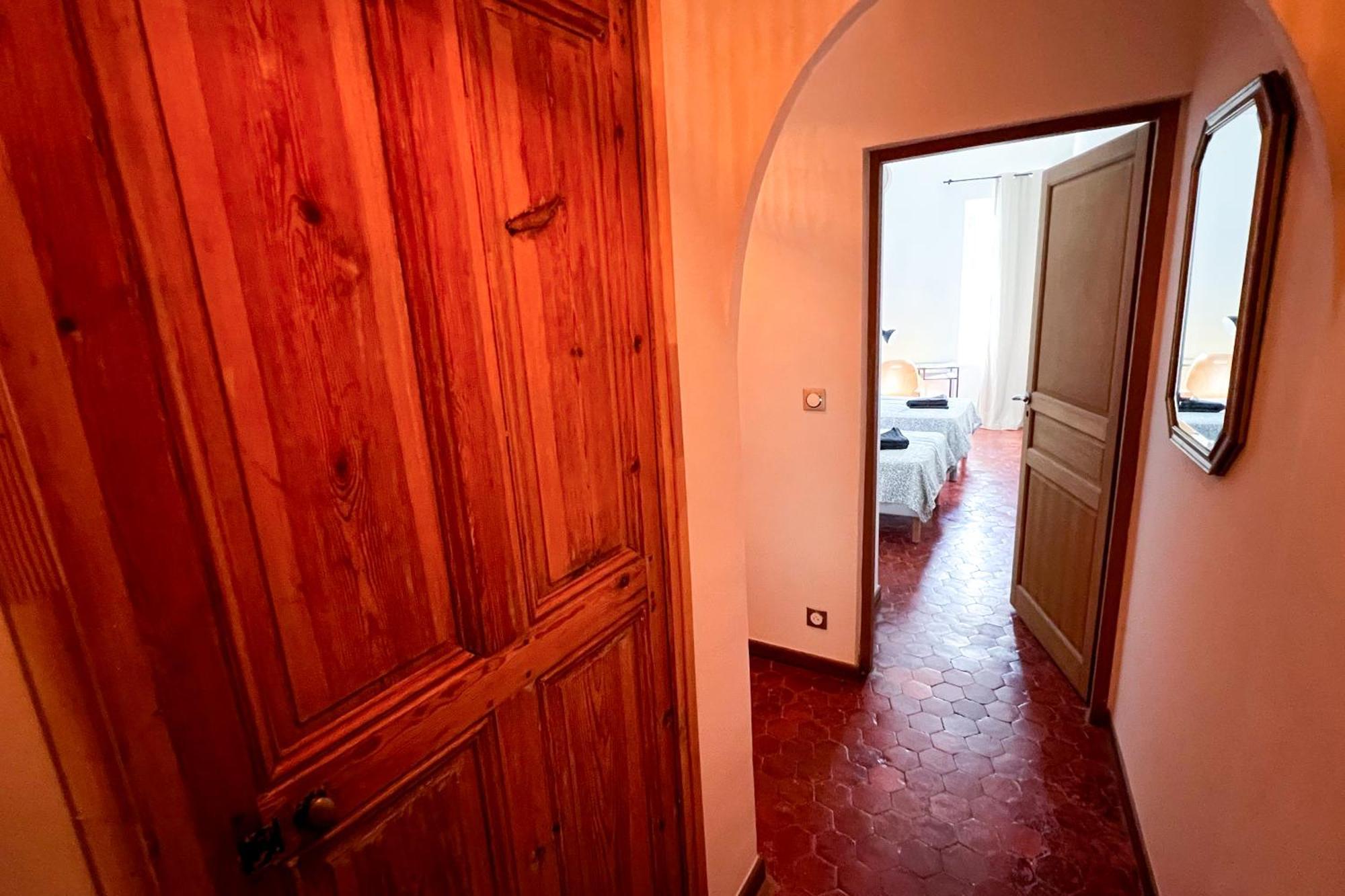 Ac - Private Exterior - Duplex Quartier Des Artistes Daire Avinyon Dış mekan fotoğraf